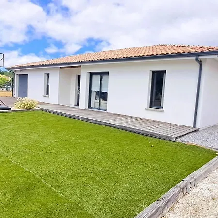 Jolie Avec Piscine Chauffee Proche Du Prázdninový dům Sanguinet